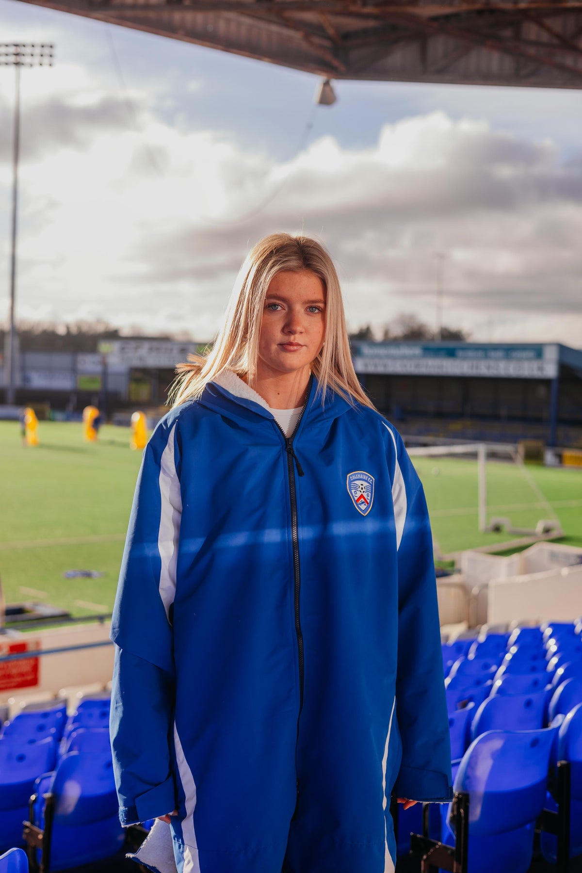 Coleraine FC Adult Dryrobe